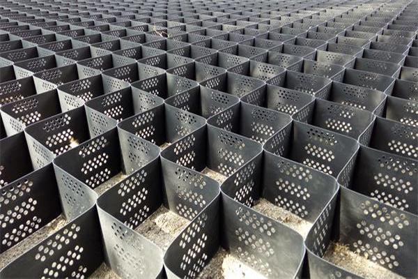 護(hù)坡工程會用到哪些土工材料？  第5張